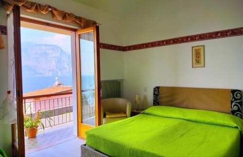 Assenza Apartment | Lorena house