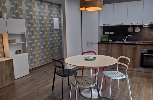 Cologna Spiaggia Apartment | Lorenzo by the sea
