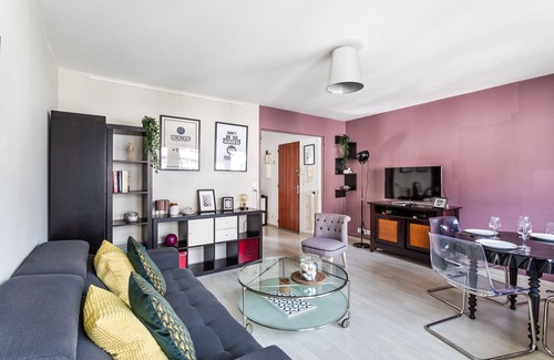 Bourg-l'Eveque Apartment | LORGERIL - appartement 2 chambres proche du Mail
