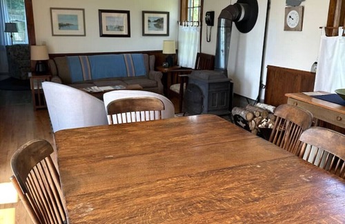 Perry House | Loringwood Acres in Perry