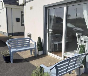 Miltown Malbay Apartment | Lorna's Apartment Self Catering Holiday Home