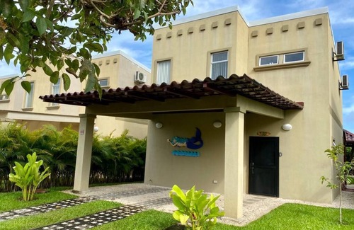 Tambor Villa | Los Delfines #2 LUXURY Villa 13 private pool Sleeps 7 plus 2 in queen sofa bed
