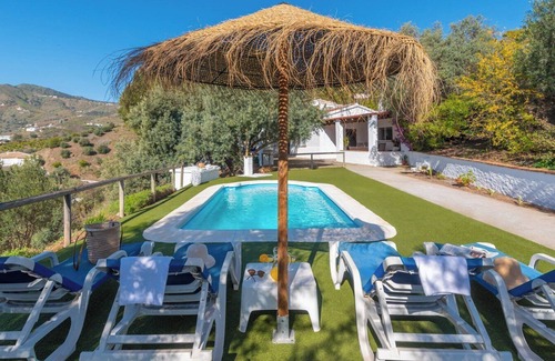 El Borge Villa | Los Olivos de Jaure El Borge by Ruralidays