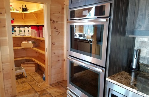Jefferson Township House | Lost Bear Cabin, Luxury Home Near Hidden Valley and 7 Springs Resorts