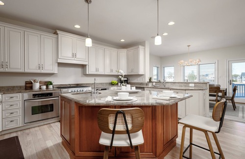 Long Neck House | Lots of living space in this single family home in The Peninsula