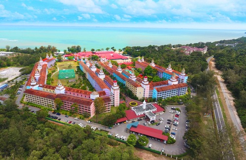 Desaru Hotel | Lotus Desaru Beach Resort & Spa
