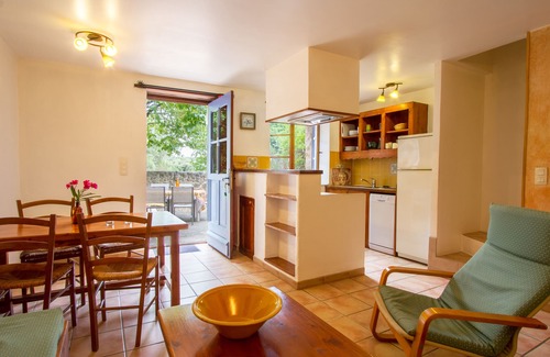 La Haute Maure House | Lou Penequet, a charming Mas in Provence with shared pool, countryside