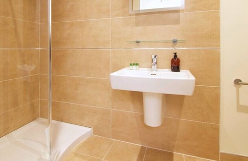 Enniskillen House | Lough Erne Apartment 16 · Escape Ordinary at Castle Hume No.16 ~ Fermanagh