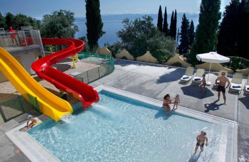 Agios Ioannis Peristeron Hotel | Louis Ionian Sun