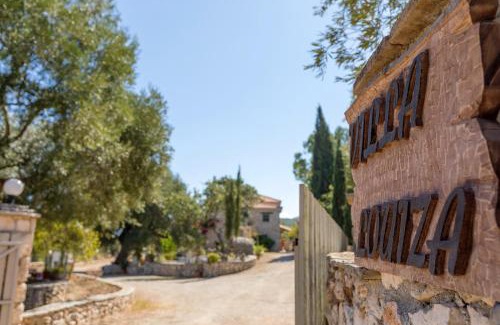 Skinaria Villa | Louiza - Luxury Stone Villa