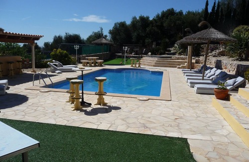 Sant Llorenc des Cardassar House | Lovely country house with solar heated pool, great sea views with free Wifi