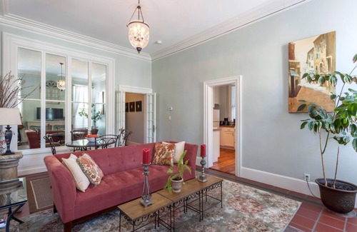 Wayland Apartment | Lovely 1 Bedroom Apartment in Wayland Square, Steps to Brown University
