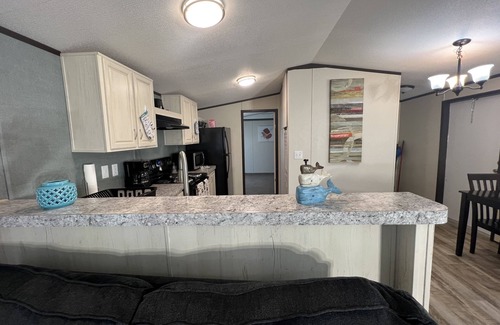Port Lavaca House | Lovely 2/2 Coastal Home next to Beach and fishing