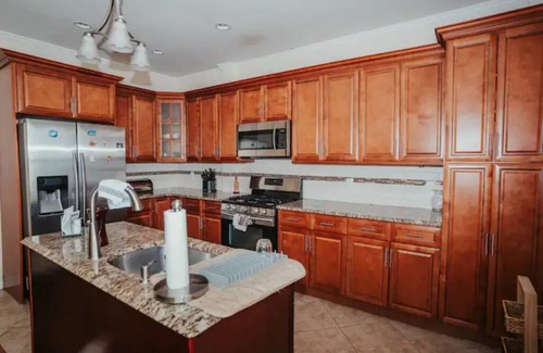 West Philadelphia Apartment | Lovely 2 bdrm apt in Univ. City