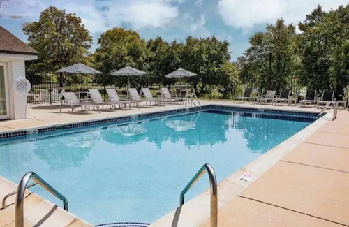 Naperville Apartment | Lovely 2-Bdrm unit with pool. Home away from home.