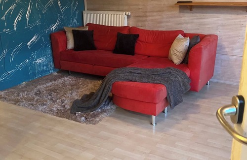 Puch bei Hallein Apartment | Lovely 2-bedroom apartment with mountain view in picturesque Puch