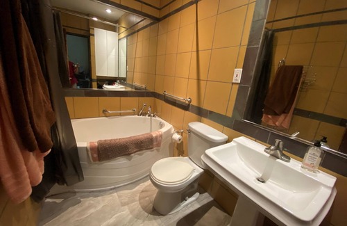 Sainte-Marie House | Lovely 2-bedroom Ground Fl. garden apt. fully furnished, utilities, Wifi incl.