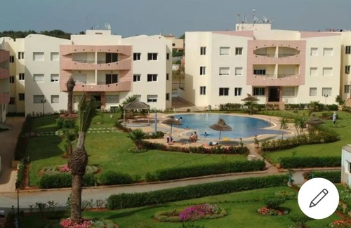 Mohammedia Apartment | Lovely 2 bedroom unit with Pool and Garden