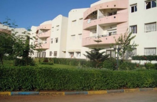 Mohammedia Apartment | Lovely 2 bedroom unit with Pool and Garden