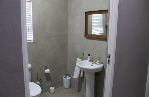 Beaufort West House | Lovely 3-Bed House in Beaufort West