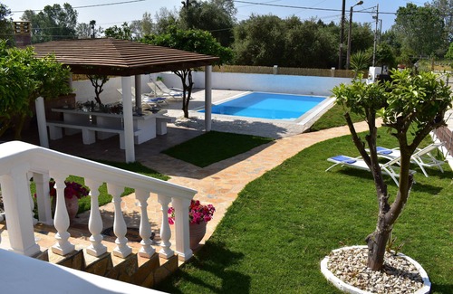 Chalikounas Villa | Lovely 3 bedroom villa with private pool, BBQ few minutes away from the beach.