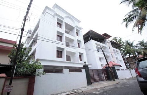 Kochi Apartment | Lovely 3-br. flat at Kadavanthra