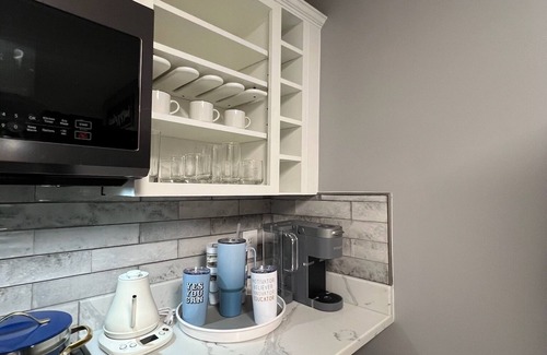 Camden House | Lovely 4-bedroom home in Camden with AC, WiFi. Enjoy your stay