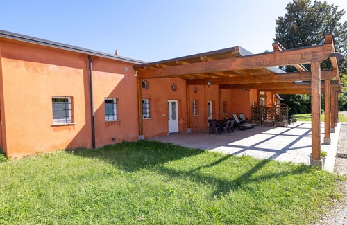 Strassoldo Apartment | Lovely apartment for 5 guests with WIFI, A/C, TV, terrace, pets allowed and parking