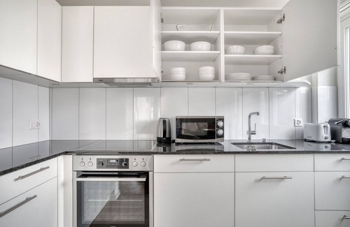 Altstetten Apartment | Lovely Altstetten 3 Room w/Storage & W/D, nr Local Market, by Blueground
