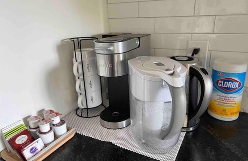 Almonte House | Lovely and Quiet suite with GORGEOUS VIEWS-10 min to Golden Gate Bridge