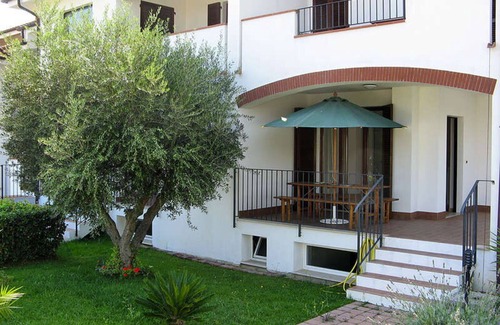 Pineto Apartment | Lovely apartment for 4 guests with WIFI, pool and TV