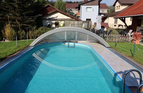 Desna Apartment | Lovely apartment for 4 guests with pool, WIFI, TV and patio
