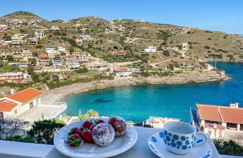 Lavreotiki Apartment | Lovely apartment in Porto Ennea Karetea