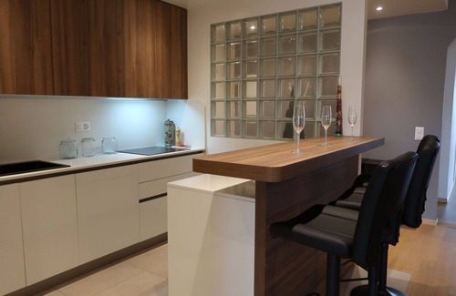 Le Bouchet Apartment | Lovely apartment for 6 guests with WIFI, pool, TV, balcony, panoramic view and parking