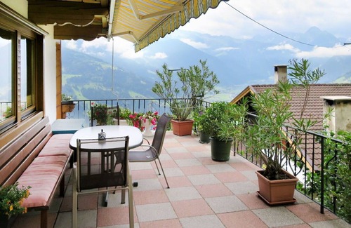 Zellbergeben Apartment | Lovely apartment for 8 people with WIFI, TV, terrace and parking