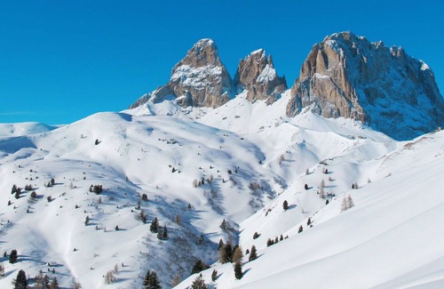 San Giovanni di Fassa Apartment | Lovely apartment for 7 people with WIFI, TV, balcony, pets allowed and parking