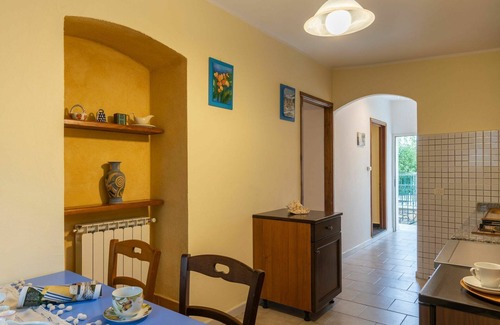 Valloria Apartment | Lovely apartment for 4 people with hot tub, pool, WIFI, TV and patio