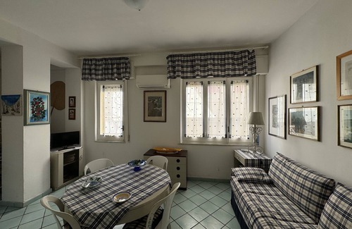 Copanello Apartment | Lovely apartment 1 minute walk from the lovely beach of Copanello
