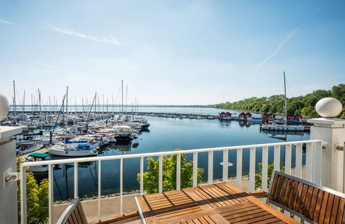 Tarnewitz Apartment | Lovely apartment for 2 guests with WIFI, pool, TV and terrace