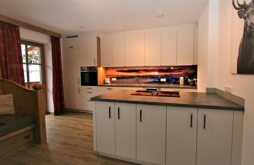 Wildschoenau Apartment | Lovely apartment for 5 people with WIFI, TV and terrace