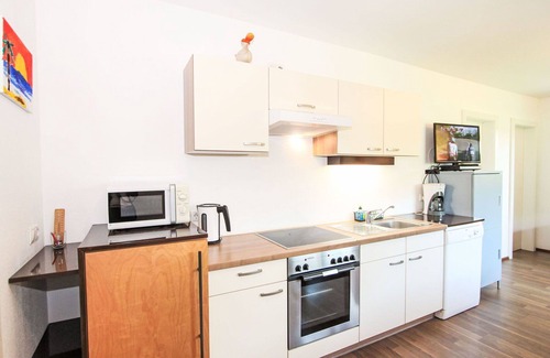Kapfing Apartment | Lovely apartment for 4 guests with WIFI, TV, patio and parking