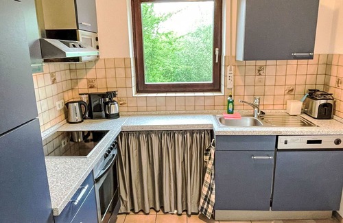 Schonebeck Apartment | Lovely apartment for 3 people with WIFI, TV and balcony