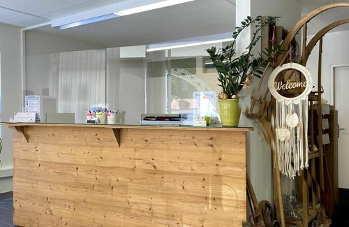 Parpan Apartment | Lovely apartment for 2 guests with WIFI and balcony