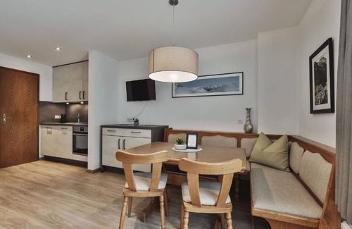 Ischgl Apartment | Lovely apartment for 4 guests with WIFI, TV and pets allowed
