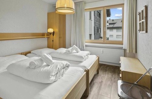 Parpan Apartment | Lovely apartment for 4 guests with WIFI, TV, balcony and pets allowed