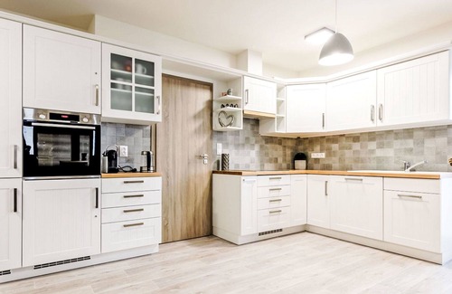Bozi Dar Apartment | Lovely apartment for 4 guests with WIFI, TV and parking