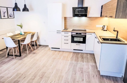 Bozi Dar Apartment | Lovely apartment for 4 guests with WIFI, TV and parking
