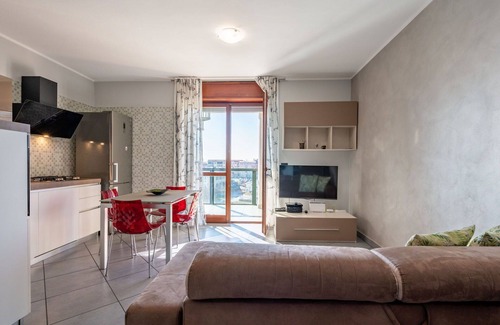 Barriera di Milano Apartment | Lovely apartment for 4 guests with WIFI, TV and terrace