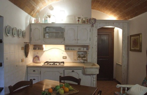 Pisa City Centre Apartment | Lovely apartment for 4 guests with WIFI and TV