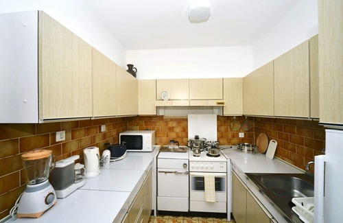 Sucici Apartment | Lovely apartment for 4 guests with A/C, WIFI, TV, terrace and parking